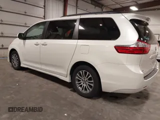 2018 Toyota Sienna XLE Auto Access Seat с VIN 5TDYZ3DC7JS909902, выставлен на аукционе IAAI как лот 42044363 с пробегом 59 283 миль миль и . История ставок и продаж доступна на DreamBid. Изображение 3.