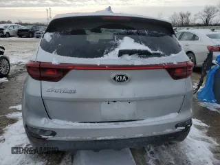 2020 Kia Sportage LX with VIN KNDPM3AC8L7757284, listed as a Copart auction lot 84895354 with 109,122 mi miles and Salvage Title. Bid and sale history available at DreamBid. Image 6.