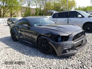 2017 Ford Mustang GT z VIN 1FA6P8CF2H5338668, wystawiony jako Copart lot #56331345 z przebiegiem 84 948 mil mil oraz Szkoda całkowita • Salvage title. Historia ofert i sprzedaży dostępna na DreamBid. Obrazek 4.