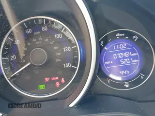2018 Honda Fit LX z VIN 3HGGK5G44JM716592, wystawiony jako IAAI lot #41878820 z przebiegiem 70 464 mil mil oraz . Historia ofert i sprzedaży dostępna na DreamBid. Obrazek 7.