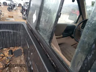 1993 Ford Ranger Splash with VIN 1FTCR10A1PUD05883, listed as a Copart auction lot 80445544 with 6,156 mi miles and Salvage title. Bid and sale history available at DreamBid. Image 10.