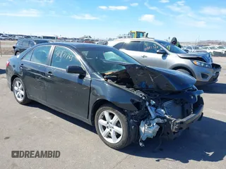 2009 Toyota Camry with VIN 4T1BE46K29U865824, listed as a IAAI auction lot 41871763 with 140,404 mi miles. Bid and sale history available at carsss.com. Image 1.