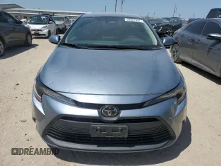 2023 Toyota Corolla LE z VIN 5YFB4MDE5PP079563, wystawiony jako Copart lot #52633155 z przebiegiem 27 061 mil mil oraz Czysty tytuł • Clean title. Historia ofert i sprzedaży dostępna na DreamBid. Obrazek 5.