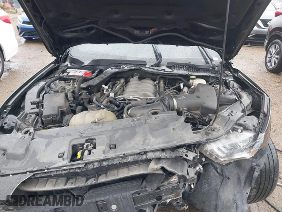 2018 Ford Mustang GT z VIN 1FA6P8CF2J5126231, wystawiony jako IAAI lot #41972432 z przebiegiem 59 402 mil mil oraz . Historia ofert i sprzedaży dostępna na DreamBid. Obrazek 10.