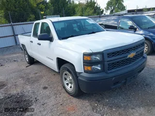 2015 Chevrolet Silverado 1500 LS with VIN 1GCRCPEC5FZ365319, listed as a IAAI auction lot 40379980 with 86,747 mi miles. Bid and sale history available at carsss.com. Image 1.