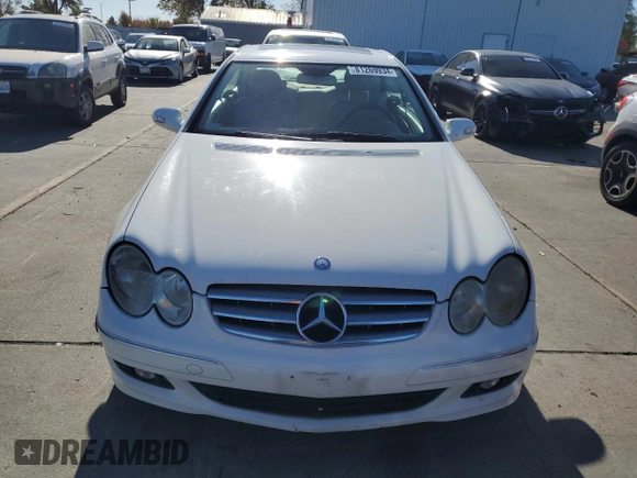 2006 Mercedes-Benz CLK 350 z VIN WDBTJ56JX6F169342, wystawiony jako Copart lot #81269934 z przebiegiem 256 605 mil mil oraz Szkoda całkowita • Salvage title. Historia ofert i sprzedaży dostępna na DreamBid. Obrazek 5.