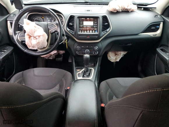 2015 Jeep Cherokee Latitude with VIN 1C4PJLCB2FW770622, listed as a Copart auction lot 51682925 with 139,728 mi miles and Salvage Title. Bid and sale history available at carsss.com. Image 8.