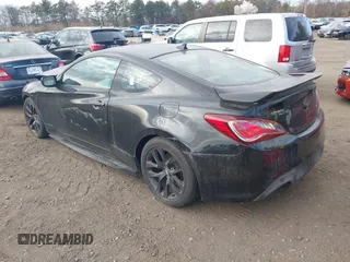 2013 Hyundai Genesis Coupe Premium with VIN KMHHT6KD7DU079819, listed as a IAAI auction lot 40863494 with 111,012 mi miles and . Bid and sale history available at DreamBid. Image 3.