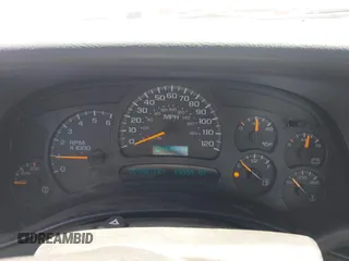 2004 GMC Sierra 1500 with VIN 1GDHC24U94E363663, listed as a IAAI auction lot 42554125 with 86,559 mi miles and . Bid and sale history available at DreamBid. Image 7.