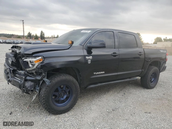 2018 Toyota Tundra 4WD SR5 with VIN 5TFDY5F12JX764660, listed as a Copart auction lot 44992385 with 65,071 mi miles and Salvage Title. Bid and sale history available at carsss.com. Image 1.