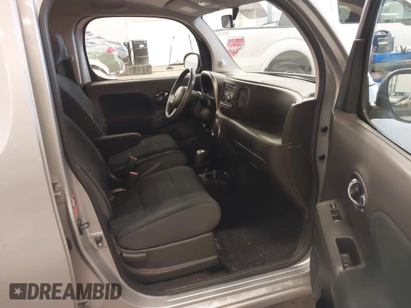 2009 Nissan Cube 1.8 SL with VIN JN8AZ28RX9T121918, listed as a IAAI auction lot 41517261 with 104,332 mi miles. Bid and sale history available at carsss.com. Image 5.