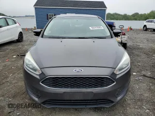 2015 Ford Focus SE with VIN 1FADP3F22FL285353, listed as a Copart auction lot 60443685 with 149,878 mi miles and Clean title. Bid and sale history available at DreamBid. Image 5.