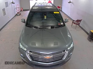 2022 Chevrolet Traverse LT Cloth with VIN 1GNERGKW9NJ168329, listed as a IAAI auction lot 42188652 with 46,921 mi miles. Bid and sale history available at carsss.com. Image 1.