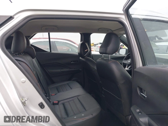 2019 Nissan Kicks S with VIN 3N1CP5CU0KL568570, listed as a IAAI auction lot 41562696 with 85,141 mi miles and . Bid and sale history available at carsss.com. Image 8.