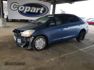2008 Toyota Yaris z VIN JTDBT923684040762, wystawiony jako Copart lot #58231275 z przebiegiem 184 123 mil mil oraz Czysty tytuł • Clean title. Historia ofert i sprzedaży dostępna na DreamBid. Obrazek 1.