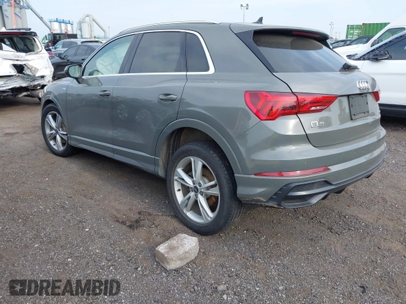 2021 Audi Q3 S line Premium Plus z VIN WA1EECF3XM1039439, wystawiony jako IAAI lot #42400021 z przebiegiem 41 740 mil mil oraz . Historia ofert i sprzedaży dostępna na DreamBid. Obrazek 3.