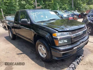 2005 Chevrolet Colorado LS Z71 z VIN 1GCDT196158100185, wystawiony jako IAAI lot #42413707 z przebiegiem 224 330 mil mil oraz . Historia ofert i sprzedaży dostępna na DreamBid. Obrazek 1.