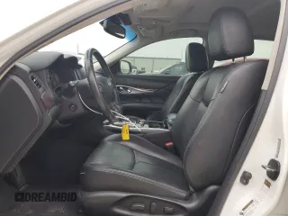 2018 Infiniti Q70 Luxe z VIN JN1BY1PP1JM330432, wystawiony jako Copart lot #45237735 z przebiegiem 108 141 mil mil oraz Szkoda całkowita • Salvage title. Historia ofert i sprzedaży dostępna na DreamBid. Obrazek 7.