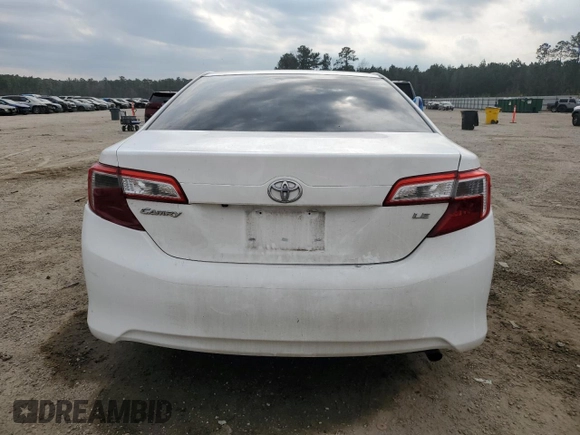 2014 Toyota Camry L with VIN 4T1BF1FKXEU462292, listed as a Copart auction lot 44062445 with 172,634 mi miles and Salvage Title. Bid and sale history available at carsss.com. Image 6.