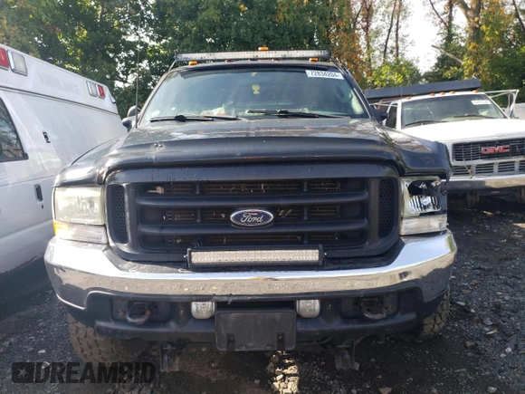 2003 Ford F-350 XL with VIN 1FTSX31P63EB83848, listed as a Copart auction lot 72834204 with 238,549 mi miles and Salvage Title. Bid and sale history available at DreamBid. Image 5.