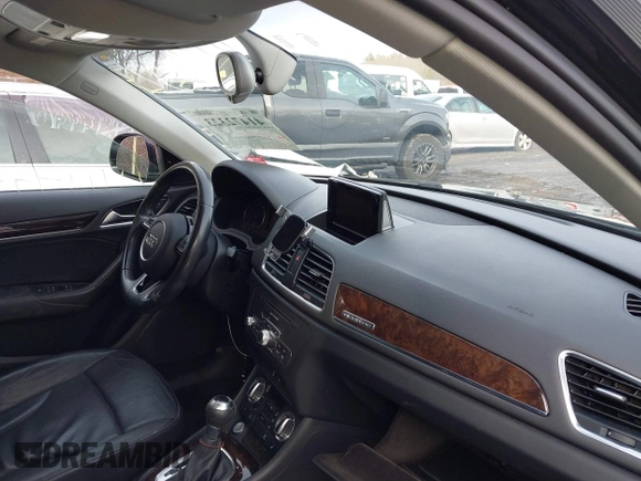 2015 Audi Q3 Premium Plus with VIN WA1EFCFS5FR008723, listed as a IAAI auction lot 41472323 with 112,709 mi miles and . Bid and sale history available at DreamBid. Image 5.
