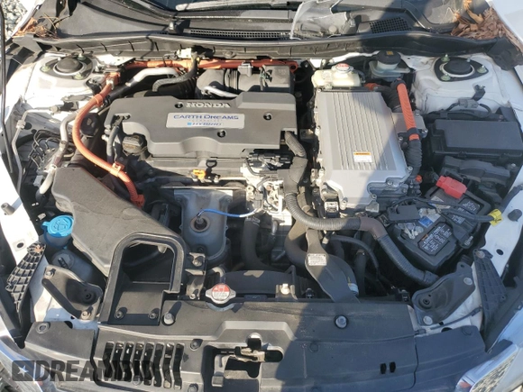 2014 Honda Accord Touring z VIN 1HGCR6F77EA007606, wystawiony jako Copart lot #49678125 z przebiegiem 136 921 mil mil oraz Szkoda całkowita • Salvage title. Historia ofert i sprzedaży dostępna na DreamBid. Obrazek 11.