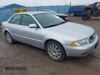 2000 Audi A4 с VIN WAUDH68D6YA166398, выставлен на аукционе IAAI как лот 41914420 с пробегом 74 629 миль миль и . История ставок и продаж доступна на DreamBid. Изображение 1.