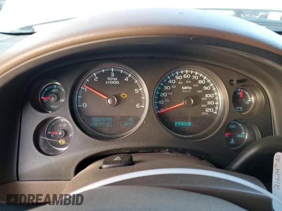 2010 GMC Yukon SLT with VIN 1GKUCCE03AR104213, listed as a Copart auction lot 81029414 with 168,378 mi miles and Salvage Title. Bid and sale history available at carsss.com. Image 9.