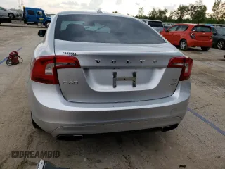 2015 Volvo S60 T5 Premier with VIN YV1612TB0F1304006, listed as a Copart auction lot 63307383 with 84,292 mi miles. Bid and sale history available at carsss.com. Image 6.
