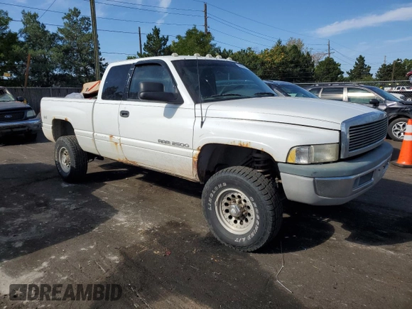 1998 Dodge Ram 2500 with VIN 3B7KF22Z3WG105585, listed as a Copart auction lot 68866854 with 181,466 mi miles and Salvage Title. Bid and sale history available at carsss.com. Image 4.