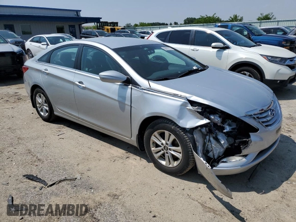 2013 Hyundai Sonata GLS z VIN 5NPEB4AC6DH710089, wystawiony jako Copart lot #58820215 z przebiegiem 111 475 mil mil oraz Czysty tytuł • Clean title. Historia ofert i sprzedaży dostępna na DreamBid. Obrazek 4.