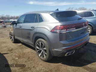 2024 Volkswagen Atlas SEL Premium R-Line with VIN 1V2FE2CA8RC209296, listed as a Copart auction lot 51262385 with 10,914 mi miles and Salvage title. Bid and sale history available at DreamBid. Image 2.
