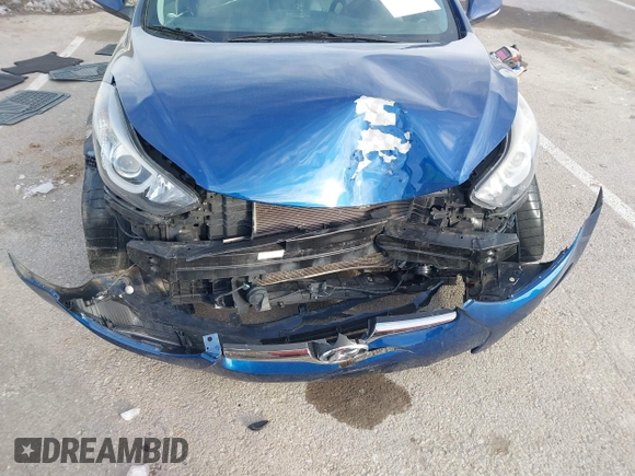 2015 Hyundai Elantra SE z VIN 5NPDH4AE0FH630351, wystawiony jako IAAI lot #41405235 z przebiegiem 122 199 mil mil oraz . Historia ofert i sprzedaży dostępna na DreamBid. Obrazek 6.