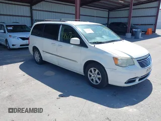 2013 Chrysler Town & Country Touring with VIN 2C4RC1BG0DR585138, listed as a IAAI auction lot 42186087 with 205,152 mi miles and . Bid and sale history available at DreamBid. Image 1.