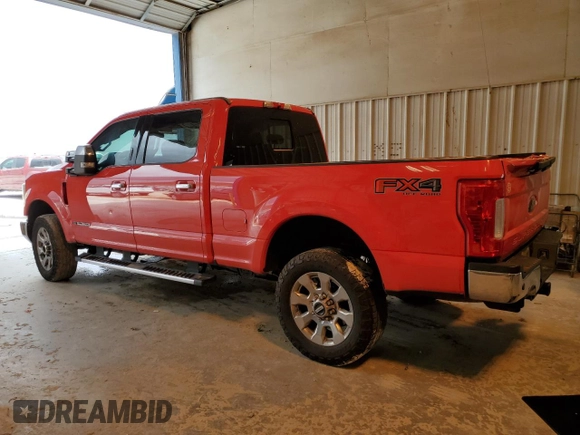 2019 Ford Super Duty F-250 SRW XL with VIN 1FT7W2BT9KEC06567, listed as a Copart auction lot 47051345 with 301,577 mi miles and Salvage Title. Bid and sale history available at carsss.com. Image 2.