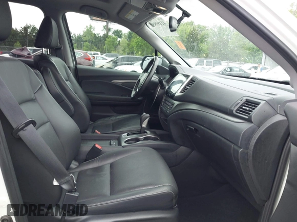 2019 Honda Ridgeline RTL-T z VIN 5FPYK2F69KB004726, wystawiony jako IAAI lot #42189854 z przebiegiem 71 665 mil mil oraz . Historia ofert i sprzedaży dostępna na DreamBid. Obrazek 5.