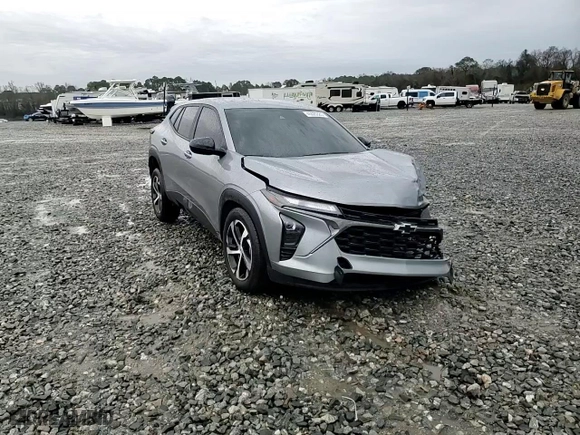 2025 Chevrolet Trax 1RS with VIN KL77LGEP0SC119475, listed as a Copart auction lot 45020885 with 2,450 mi miles and Salvage Title. Bid and sale history available at carsss.com. Image 12.