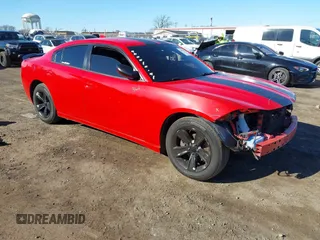 2016 Dodge Charger SXT with VIN 2C3CDXHG2GH350848, listed as a IAAI auction lot 41811927 with 98,016 mi miles and . Bid and sale history available at carsss.com. Image 1.
