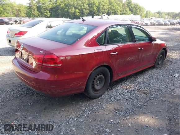 2015 Volkswagen Passat Limited Edition Edition с VIN 1VWAT7A33FC095039, выставлен на аукционе IAAI как лот 42567673 с пробегом 112 922 миль миль и . История ставок и продаж доступна на DreamBid. Изображение 4.