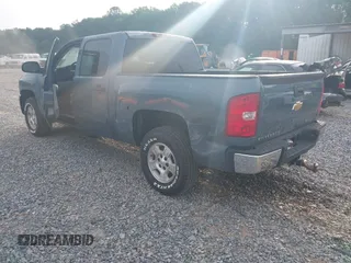 2007 Chevrolet Silverado 1500 Work Truck with VIN 2GCEC13C971528787, listed as a IAAI auction lot 42091506 with 107,298 mi miles and . Bid and sale history available at DreamBid. Image 3.