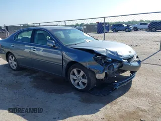 2005 Lexus ES 330 with VIN JTHBA30G155069616, listed as a IAAI auction lot 42093544 with 291,157 mi miles. Bid and sale history available at carsss.com. Image 1.