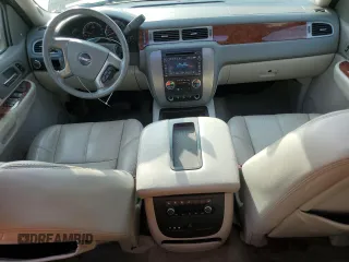 2009 GMC Yukon SLT w/4SB with VIN 1GKFC33099J117831, listed as a Copart auction lot 44417365 with 197,485 mi miles and Salvage Title. Bid and sale history available at carsss.com. Image 8.