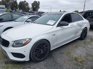 2018 Mercedes-Benz C 43 AMG with VIN 55SWF6EB5JU235937, listed as a IAAI auction lot 42050650 with 67,876 mi miles and . Bid and sale history available at carsss.com. Image 17.