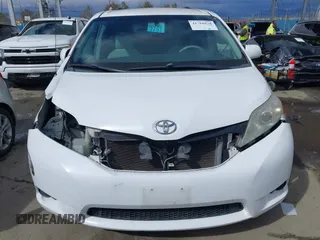 2013 Toyota Sienna LE AAS with VIN 5TDKK3DC4DS358746, listed as a IAAI auction lot 41788838 with 92,281 mi miles. Bid and sale history available at carsss.com. Image 13.