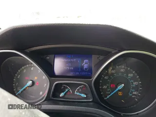 2013 Ford Focus SE with VIN 1FADP3F27DL278668, listed as a IAAI auction lot 42482400 with 132,276 mi miles and . Bid and sale history available at DreamBid. Image 7.