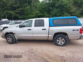 2005 Dodge Dakota SLT with VIN 1D7HW48N65S199887, listed as a IAAI auction lot 42508977 with 192,330 mi miles and . Bid and sale history available at DreamBid. Image 13.