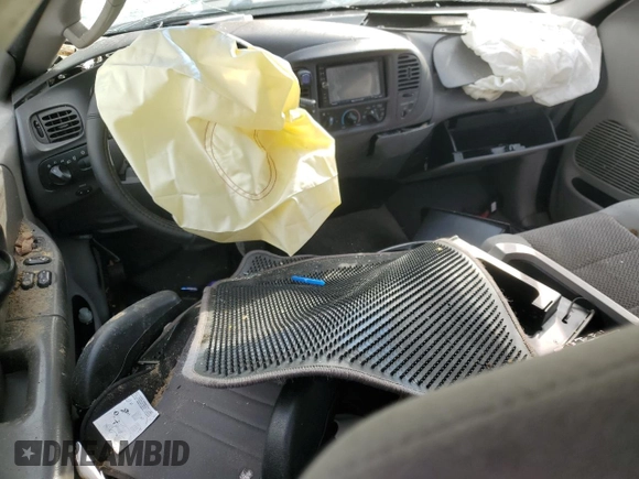 2003 Ford F-150 XL with VIN 1FTRX18W73NA55442, listed as a Copart auction lot 49927395 with 0 mi miles and Salvage Title. Bid and sale history available at carsss.com. Image 8.