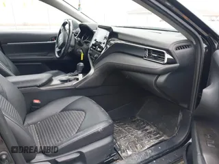 2021 Toyota Camry SE Nightshade with VIN 4T1G11AK4MU573284, listed as a IAAI auction lot 41701923 with 130,160 mi miles. Bid and sale history available at carsss.com. Image 5.