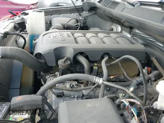 2020 Toyota Tundra SR5 with VIN 5TFRY5F13LX257419, listed as a IAAI auction lot 43199126 with 112,791 mi miles and . Bid and sale history available at DreamBid. Image 19.