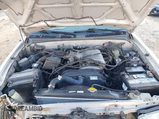 1997 Toyota 4Runner Limited with VIN JT3HN87R2V0070490, listed as a IAAI auction lot 41278541 with 324,994 mi miles. Bid and sale history available at carsss.com. Image 10.